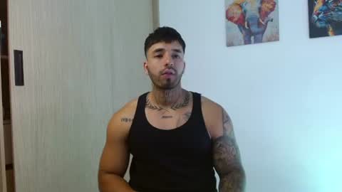 Darius Phoenix  online show from July 27, 6:57 pm