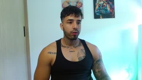 Darius Phoenix  online show from July 28, 4:24 pm