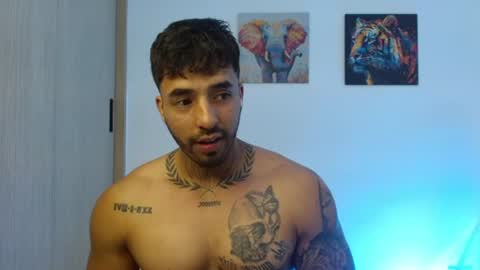 Darius Phoenix  online show from August 6, 7:57 pm