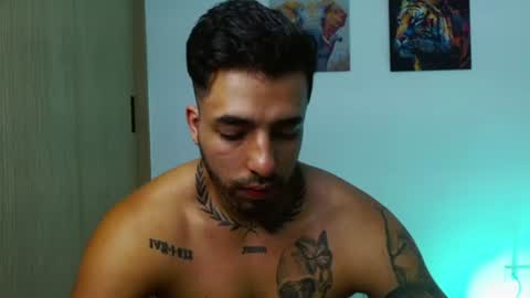 Darius Phoenix  online show from August 10, 10:44 pm