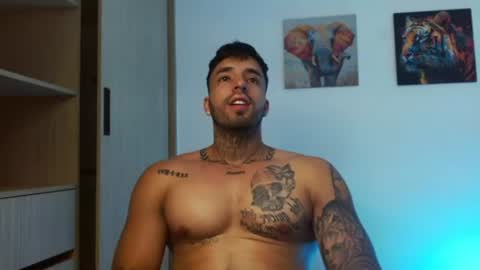 Darius Phoenix  online show from August 12, 5:59 pm