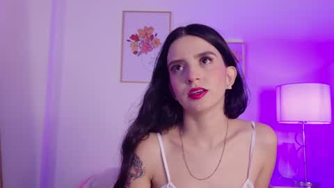 dark_angell77 online show from August 13, 11:13 am