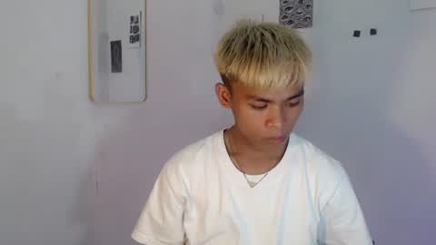 dark_babe online show from August 4, 3:47 am
