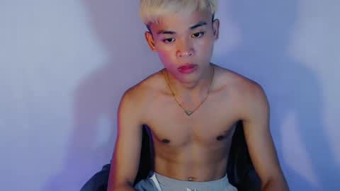 dark_babe online show from August 7, 10:04 am