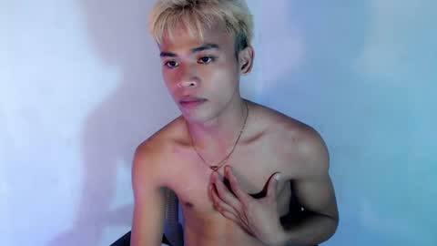 dark_babe online show from August 8, 11:38 pm