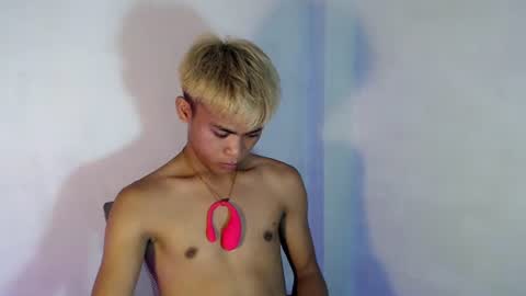 dark_babe online show from August 13, 5:43 am