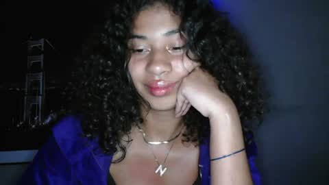 dark_enchantress_ online show from July 26, 4:17 am