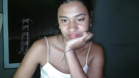 dark_enchantress_ online show from July 31, 2:40 am