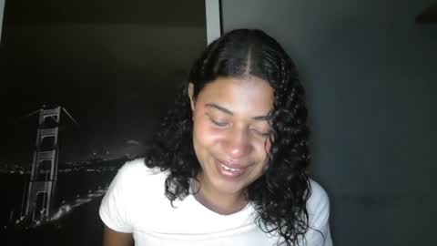 dark_enchantress_ online show from August 4, 1:35 am