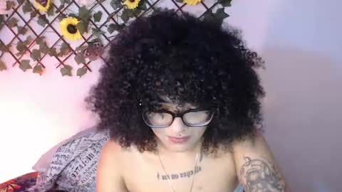 dark_flama online show from July 31, 11:43 pm