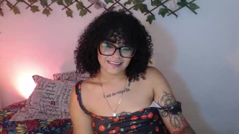 dark_flama online show from August 7, 9:26 pm