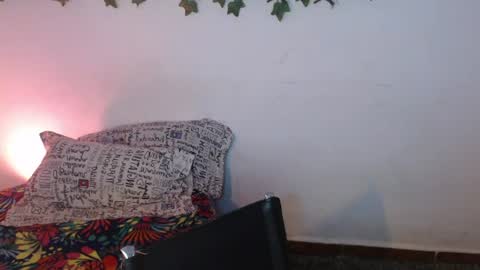 dark_flama online show from August 8, 12:00 am