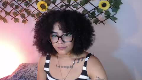 dark_flama online show from August 10, 3:52 am