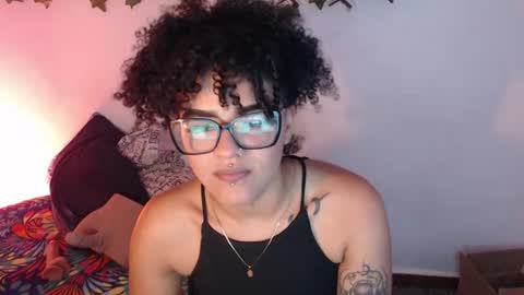 dark_flama online show from August 12, 3:20 am