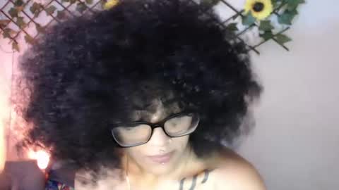 dark_flama online show from August 14, 2:48 am
