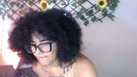 dark_flama online show from August 14, 3:54 am