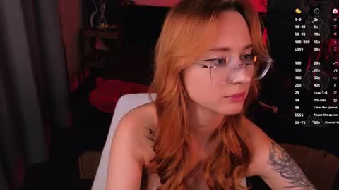 Lola online show from August 2, 7:10 pm