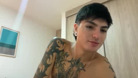 Juanito online show from May 28, 2:25 am