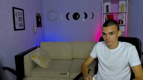 Dark online show from August 7, 4:29 pm
