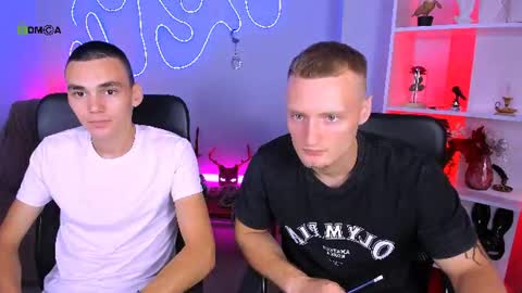 Dark online show from August 8, 9:09 am