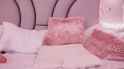 Angel Darcy  online show from August 4, 12:18 am