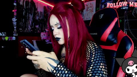    online show from March 28, 12:06 am