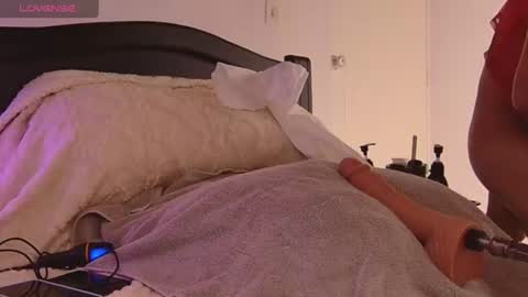 darkdesire_1 online show from June 28, 1:41 am