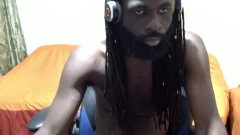 darkkras online show from August 15, 5:22 am