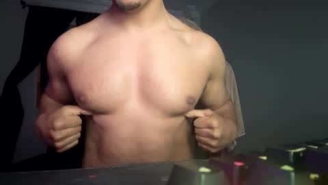 darklight69s25 online show from June 9, 8:48 pm
