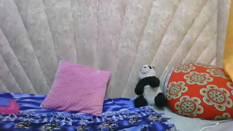 SHANICE online show from August 10, 8:05 am