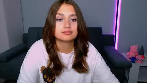 Amelie online show from August 12, 2:36 am