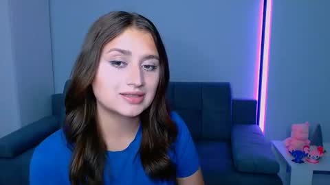 Amelie online show from August 14, 5:16 pm