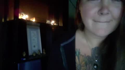 Daisy Layne online show from June 27, 8:11 pm