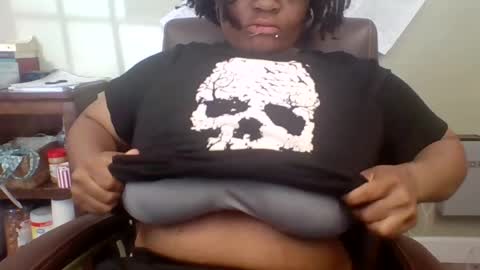 DarkSundaze online show from August 4, 5:32 pm