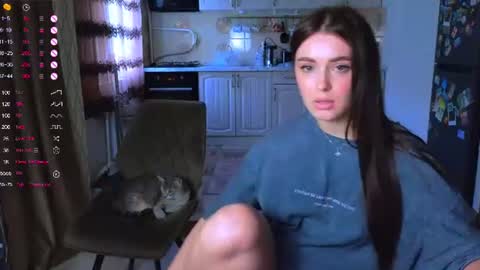 Darlina online show from August 9, 3:24 pm