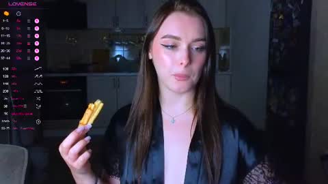 Darlina online show from August 11, 4:53 pm