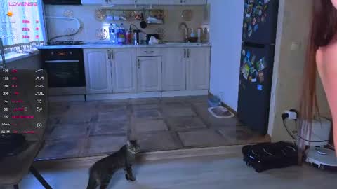 Darlina online show from August 14, 3:48 pm