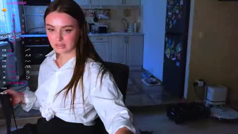 Darlina online show from August 15, 2:54 pm