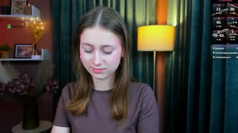 darly honey online show from April 28, 8:55 pm