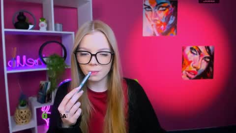 darly honey online show from April 30, 5:10 am