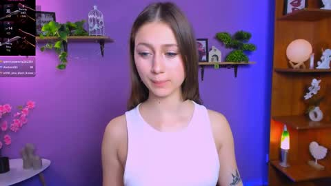 darly honey online show from May 19, 11:05 pm