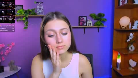 darly honey online show from May 20, 12:11 am