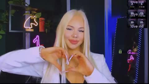 darly honey online show from May 21, 11:06 pm