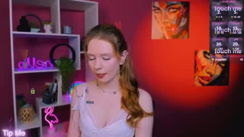 darly honey online show from May 22, 8:00 pm