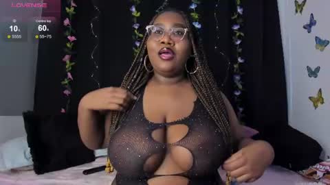  Darnell Queen online show from August 9, 5:08 am