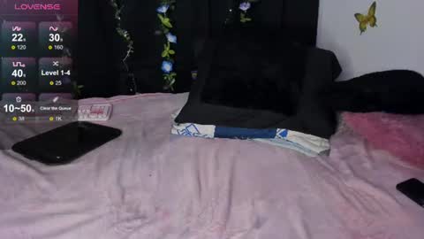  Darnell Queen online show from August 9, 10:38 am