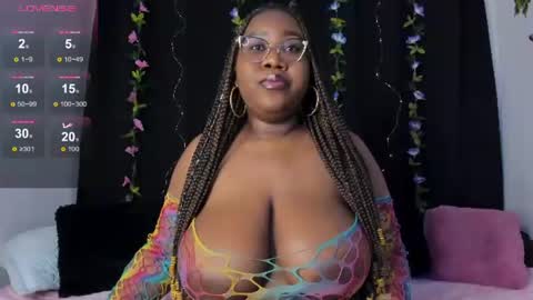  Darnell Queen online show from August 12, 10:50 am
