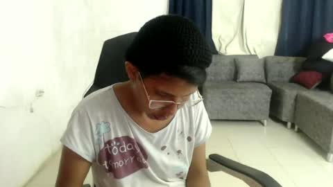 Darsha online show from June 22, 1:34 pm