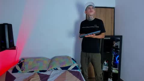 darwin_ggh online show from March 11, 9:12 pm