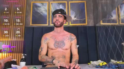 darwin_horny2 online show from August 14, 10:46 pm